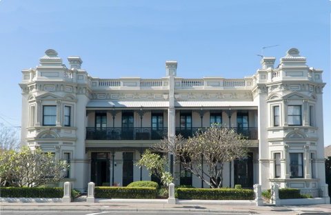 The Lurline Randwick - Kempsey Accommodation 2