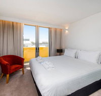 The Nest - Cosy Space on Newcastle Street with Roof Terrace - Kempsey Accommodation