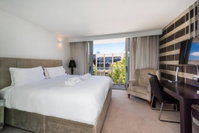 The Nest - Trendy Studio Near City Centre with Roof Terrace