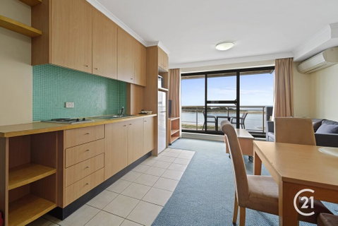 The Oaks Waterfront Resort, Unit 511 - Kempsey Accommodation 3