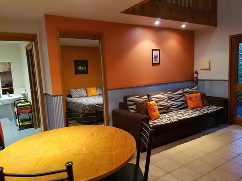 The Oasis At One Mile Beach - Kempsey Accommodation 2