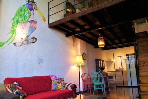 The Old Joyce Factory Loft Apartment - Kempsey Accommodation 0