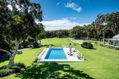 The Pavilion, Killcare - Kempsey Accommodation 1