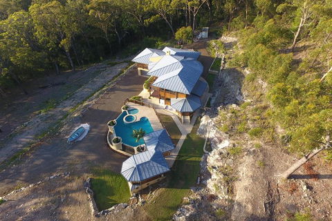 The Pool House - Kempsey Accommodation 0