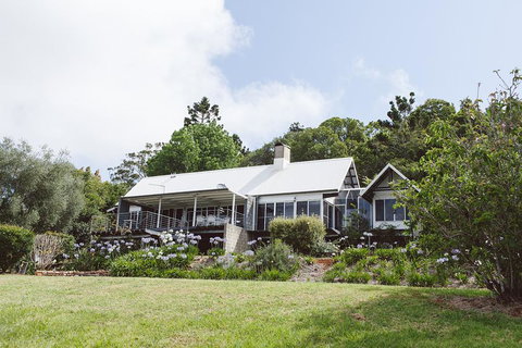 The Retreat Tamborine Mountain - Kempsey Accommodation 0