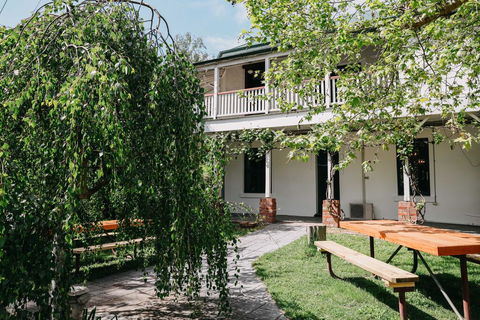 The Robin Hood Inn - Kempsey Accommodation 0