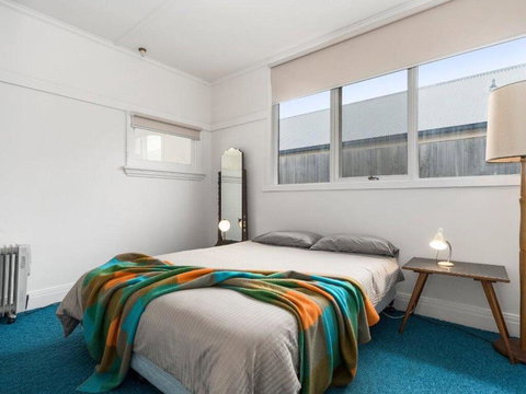 The Rosebud Beach Shack - Kempsey Accommodation 2