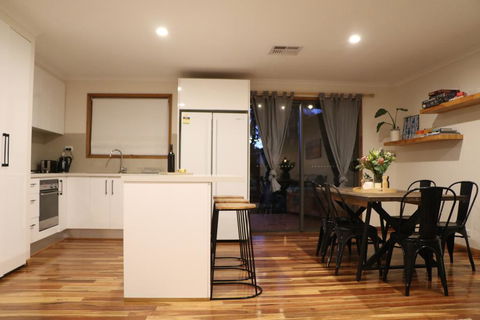 The Salty Gum - Maslin Beach - Kempsey Accommodation 3