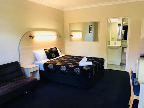 The Shamrock Hotel - Kempsey Accommodation 2