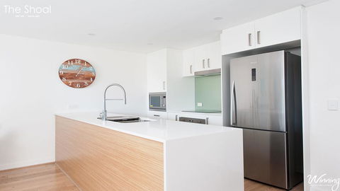 The Shoal Apartments, Unit 202/4-8 Bullecourt Street - Kempsey Accommodation 1