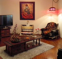 The Spanish Retreat and BnB - 24 Hrs - Kempsey Accommodation