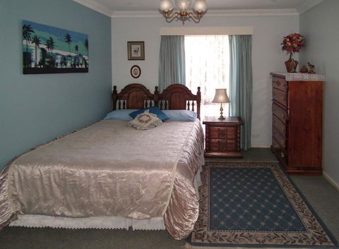 The Spanish Retreat And BnB - 24 Hrs - Kempsey Accommodation 1