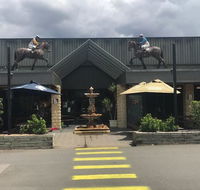 The Sportsman's Hotel - Kempsey Accommodation