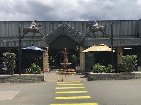 The Sportsman's Hotel - Kempsey Accommodation 0