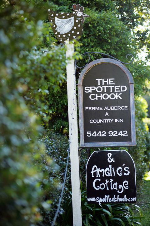 The Spotted Chook And Amelie's Petite Maison - Kempsey Accommodation 3