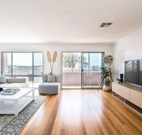 The Summer House - Kempsey Accommodation