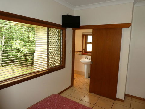 The Summit Rainforest Retreat - Kempsey Accommodation 3