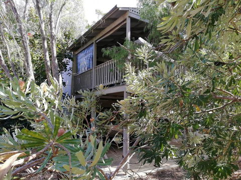 The Treehouse In Dawesville - Kempsey Accommodation 2