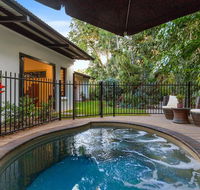 The Tropical Sanctuary - Kempsey Accommodation