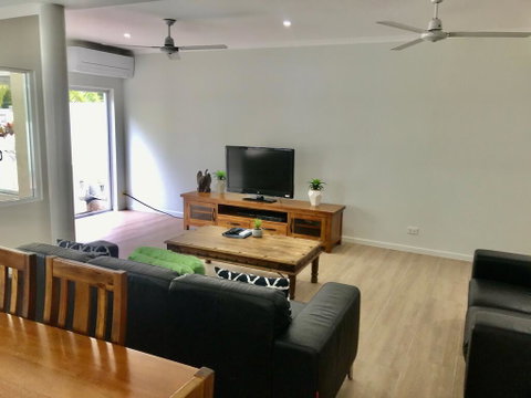 The Villas Palm Cove - Kempsey Accommodation 3