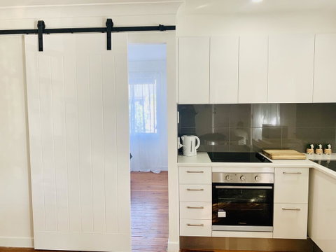 The White Picket Fence - Kempsey Accommodation 2