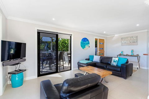 Tomaree Road, 16 - Kempsey Accommodation 0