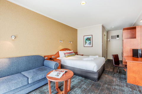 Tonsley Hotel - Kempsey Accommodation 0