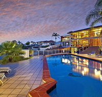 Toukley Waterfront House - Kempsey Accommodation