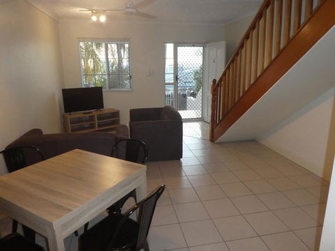 Townsville Terrace - Kempsey Accommodation 2