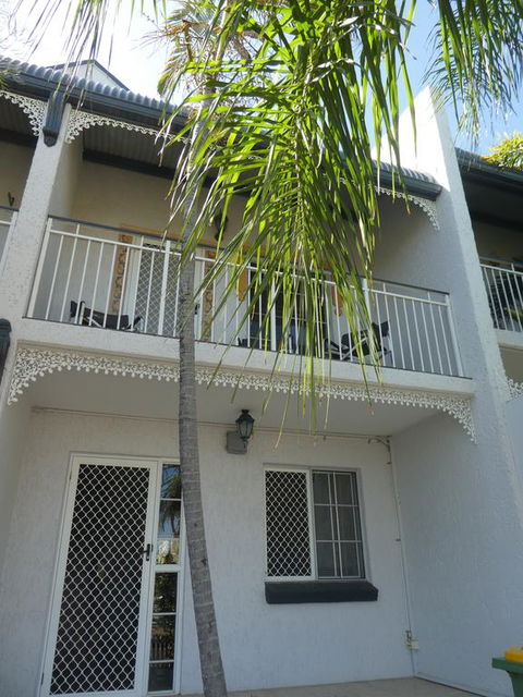 Townsville Terrace - Kempsey Accommodation 1