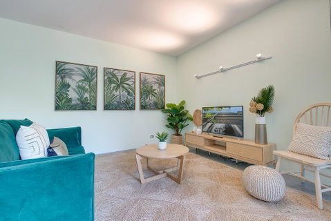 Tranquil Contemporary Hideaway In Hippest Area - Kempsey Accommodation 1