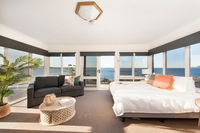 Tranquil Waters - with Mesmerising waterviews