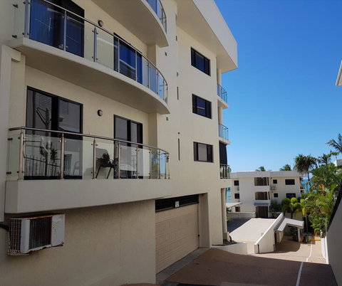 Trinity Beach Penthouse - Kempsey Accommodation 1