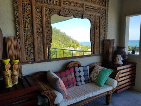 Trinity Beach Penthouse - Kempsey Accommodation 0