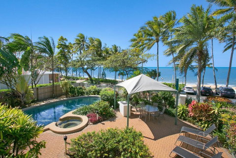 Trinity Waters Boutique Beachfront - Kempsey Accommodation 2