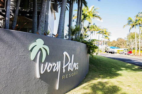 Tropical Getaway In 3 Bedroom Unit In 4 Star Resort - Kempsey Accommodation 1