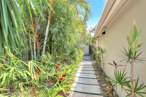 Tropical Oasis - Kempsey Accommodation 2