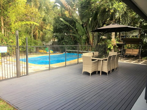 Tropical Private Open Space At Trinity - Kempsey Accommodation 1
