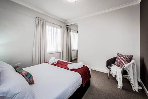 Two Bedder With Parking Close To Perth City Centre - Kempsey Accommodation 3