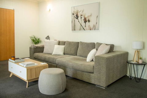 Two Bedroom Gem, Short Drive To MONA - Kempsey Accommodation 2