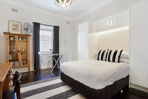 Unbeatably Located Art Deco Surry Hills Studio - Kempsey Accommodation 0