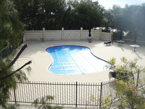 Unit 29 Ledge Point Village - Kempsey Accommodation 2