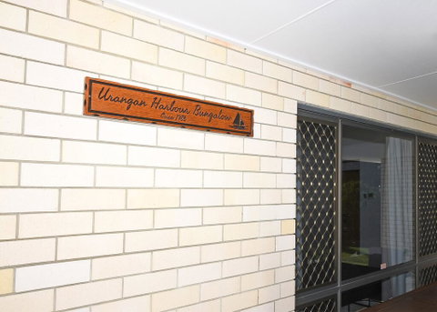 Urangan Harbour Bungalow - Kempsey Accommodation 1