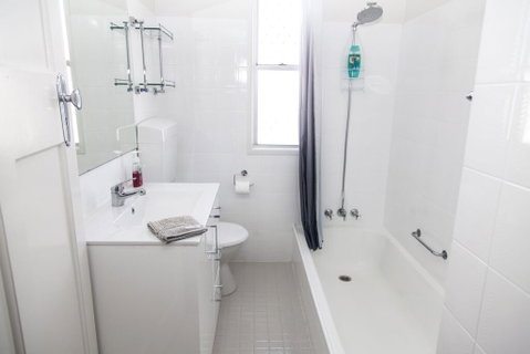 Urangan Harbour Cottage - Kempsey Accommodation 3