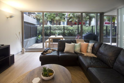 Urban Sea Drift - Pets, Pool, Gym, Parking, Beach 250m - Kempsey Accommodation 0