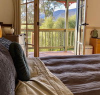 Valley Abode Large Studio Suite -private ensuite - Kempsey Accommodation