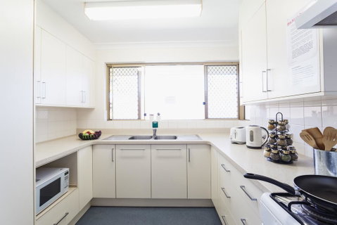Vickery House 8 Bedroom Flat - Kempsey Accommodation 0