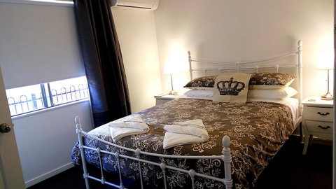 Victoria At Redcliffe Bed & Breakfast - Kempsey Accommodation 2