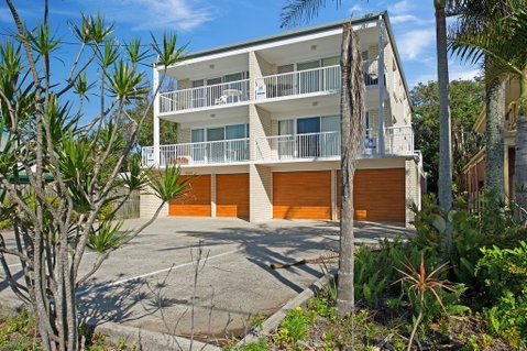 Views Of Moreton Island From Balcony At Beachside Haven Rickman Pde, Woorim - Kempsey Accommodation 2