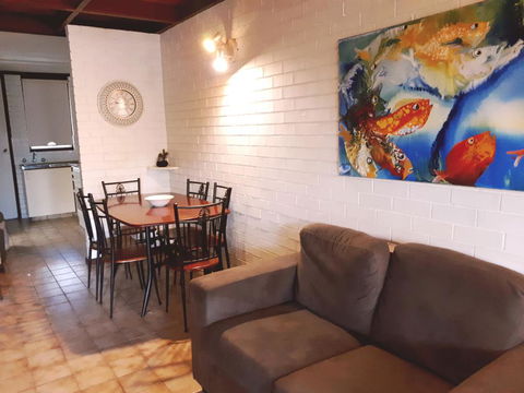 Villa Seven - Kempsey Accommodation 1